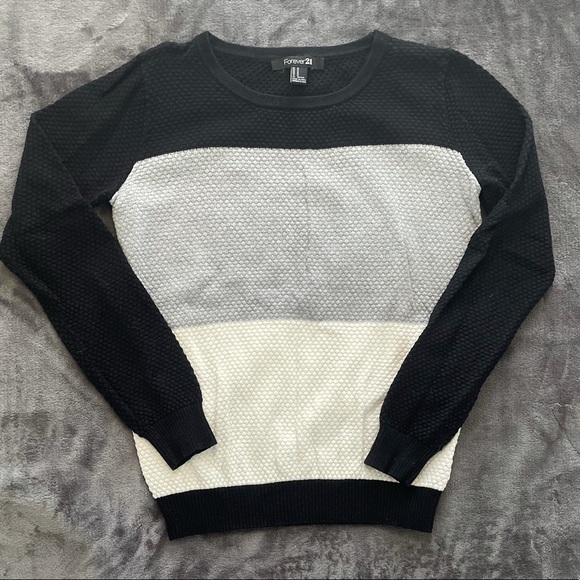 Forever21 Colour block light sweater - Picture 1 of 2